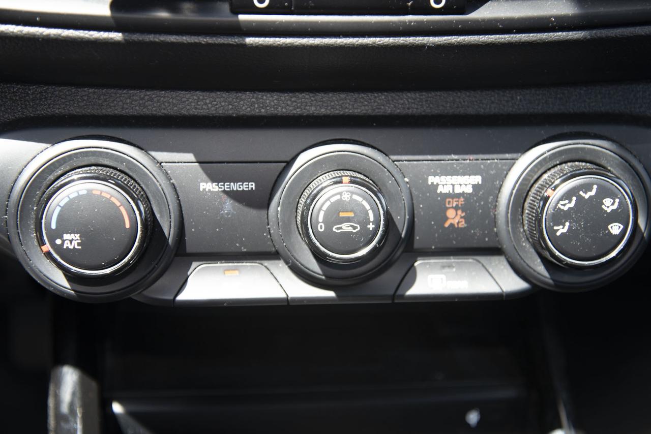 2023 Kia Forte EX Photo