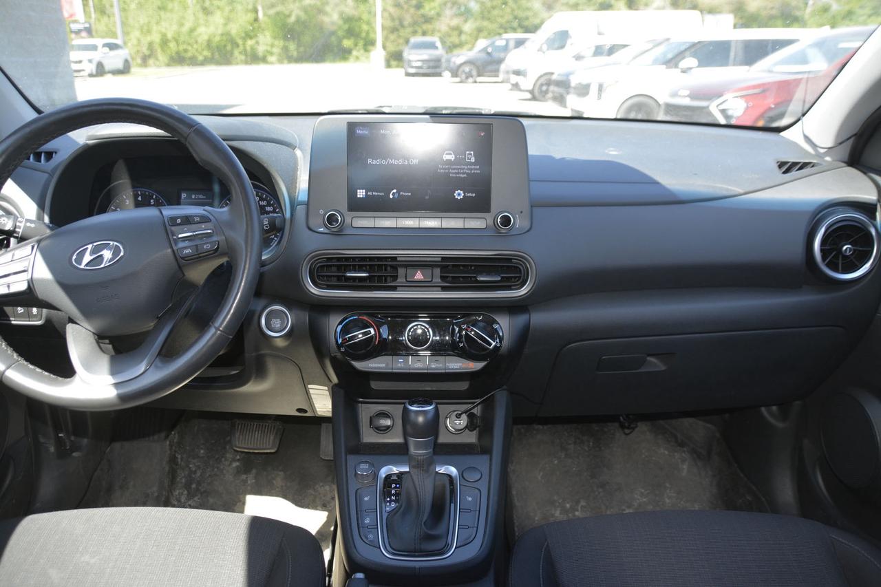 2023 Hyundai KONA 2.0L Preferred Photo4