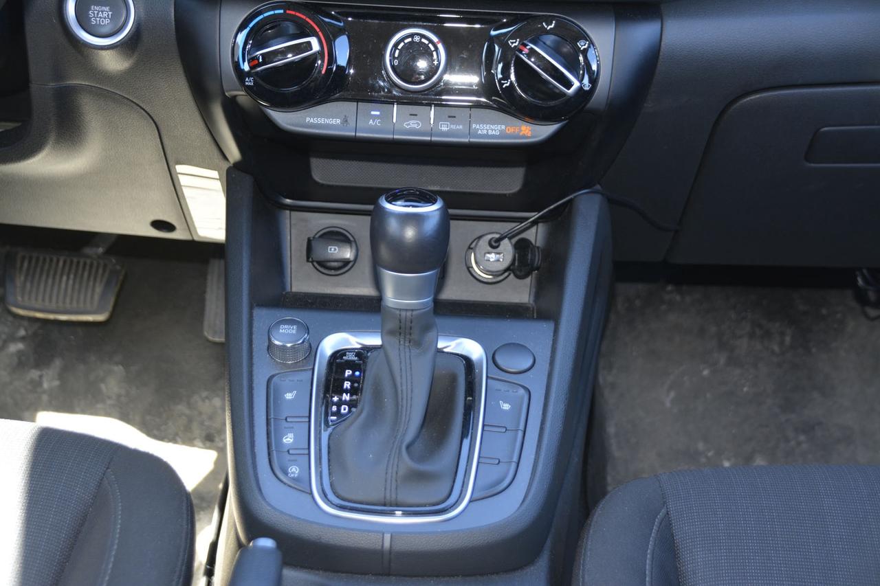 2023 Hyundai KONA 2.0L Preferred Photo