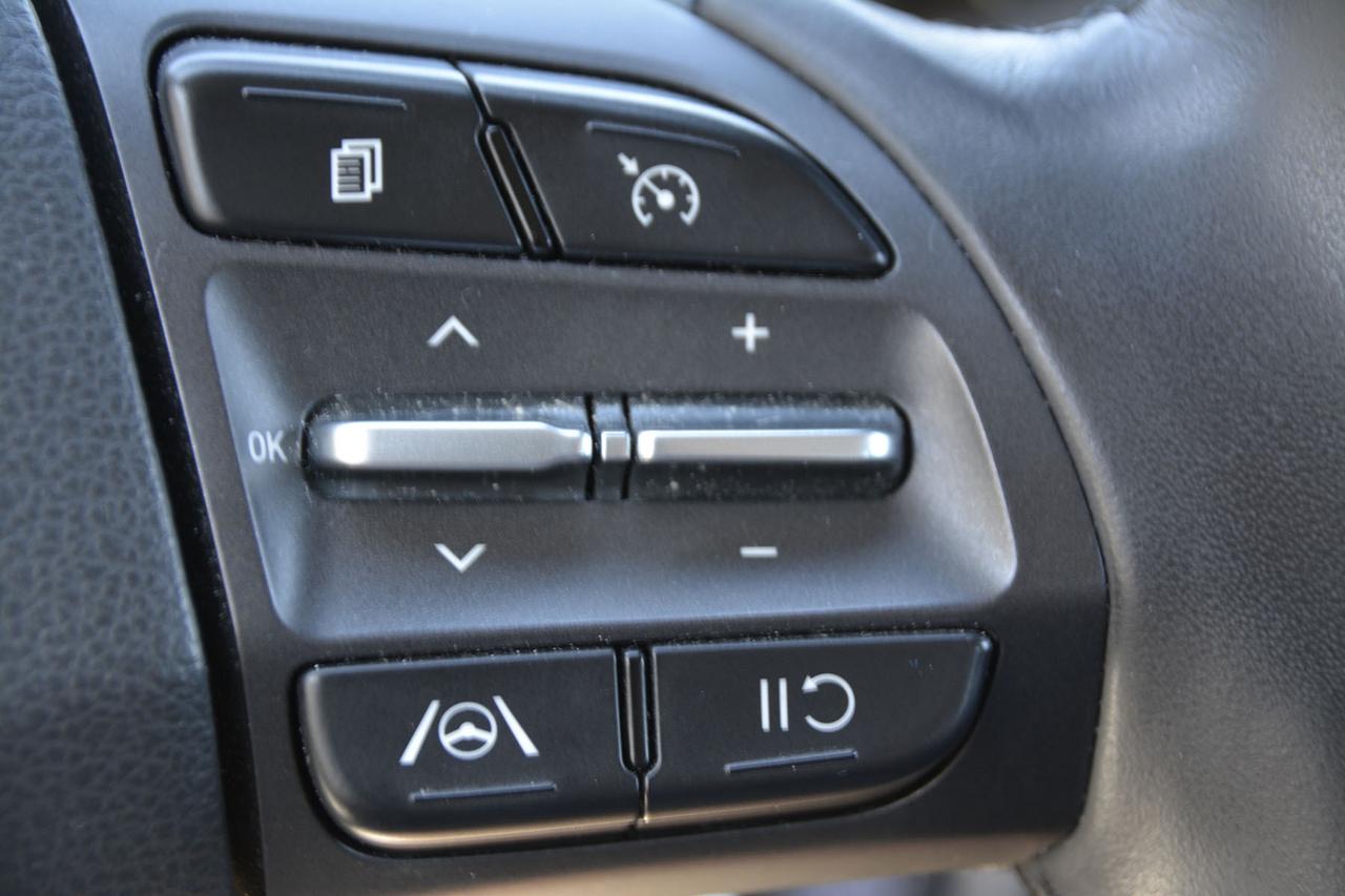 2023 Hyundai KONA 2.0L Preferred Photo