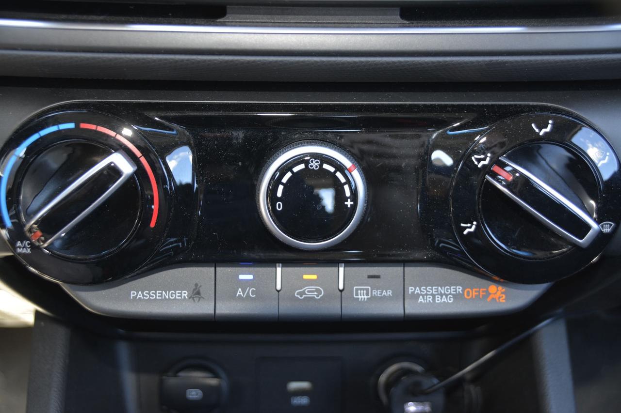 2023 Hyundai KONA 2.0L Preferred Photo