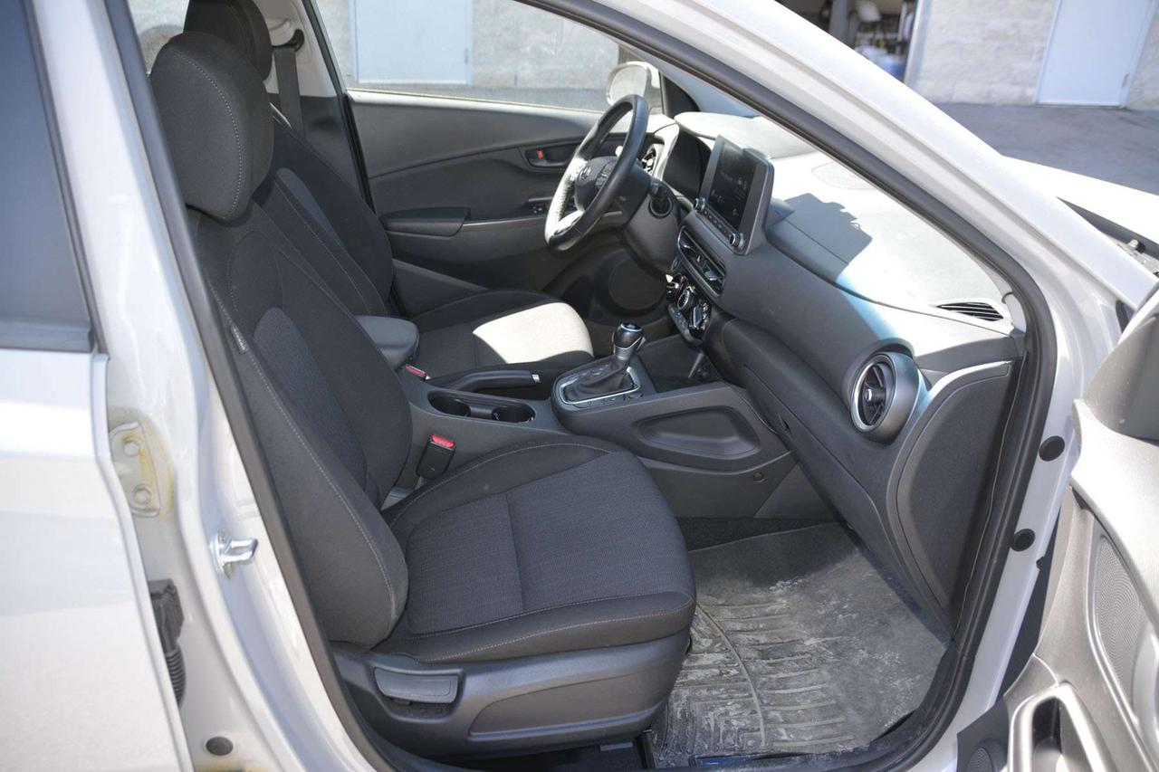 2023 Hyundai KONA 2.0L Preferred Photo