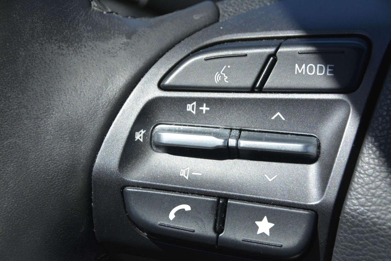 2023 Hyundai KONA 2.0L Preferred Photo
