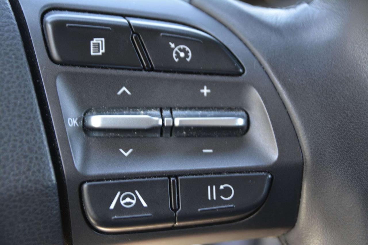 2023 Hyundai KONA 2.0L Preferred Photo
