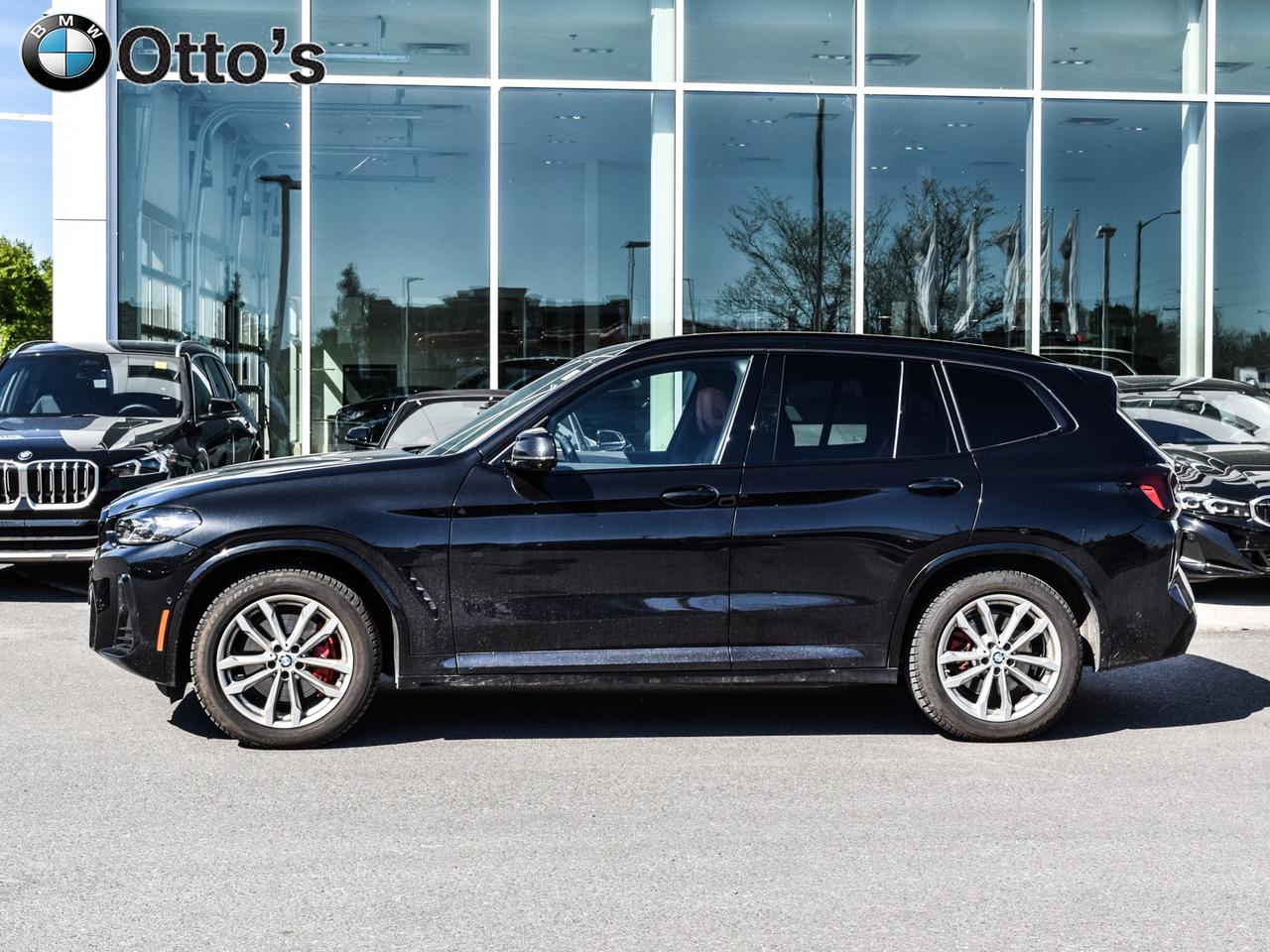 2023 BMW X3 xDrive30i Photo2