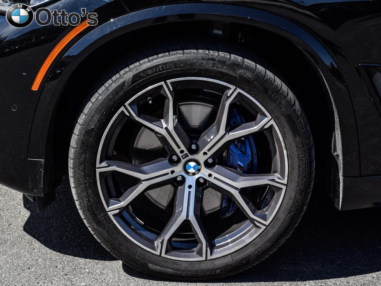 2022 BMW X5 xDrive40i Premium Enhanced M Sport Advanced Drivin Photo