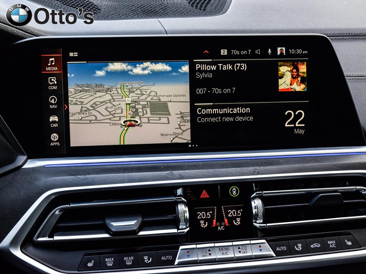 2022 BMW X5 xDrive40i Premium Enhanced M Sport Advanced Drivin Photo