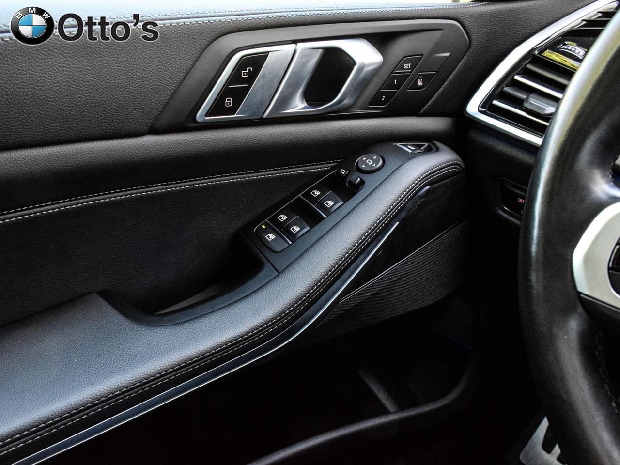 2022 BMW X5 xDrive40i Premium Enhanced M Sport Advanced Drivin Photo