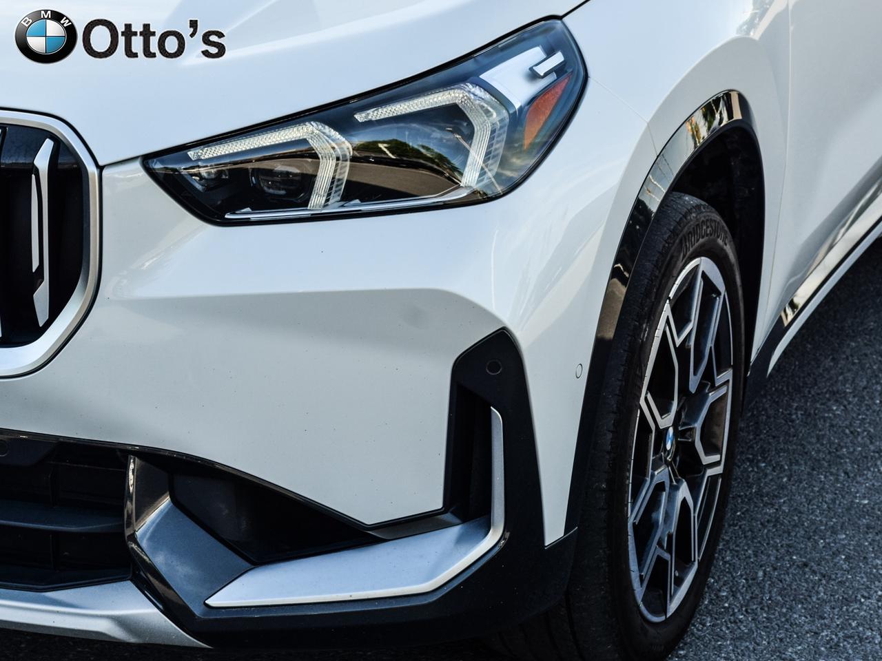 2023 BMW X1 xDrive28i Premium Essential xLine Package Trailer Photo