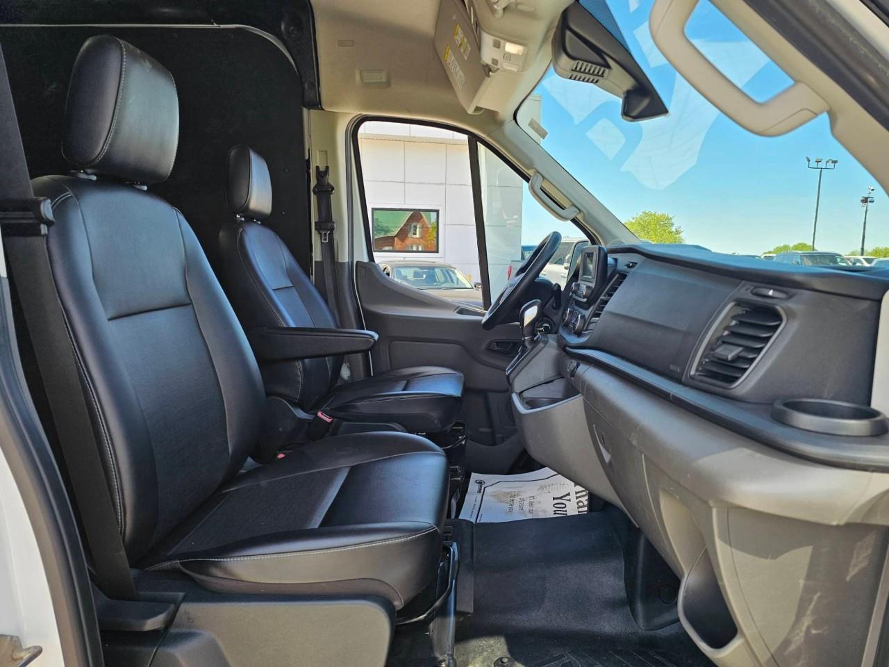2023 Ford Transit-250 Cargo Base Rear-Wheel Drive Medium Roof Van 130 in. WB Photo