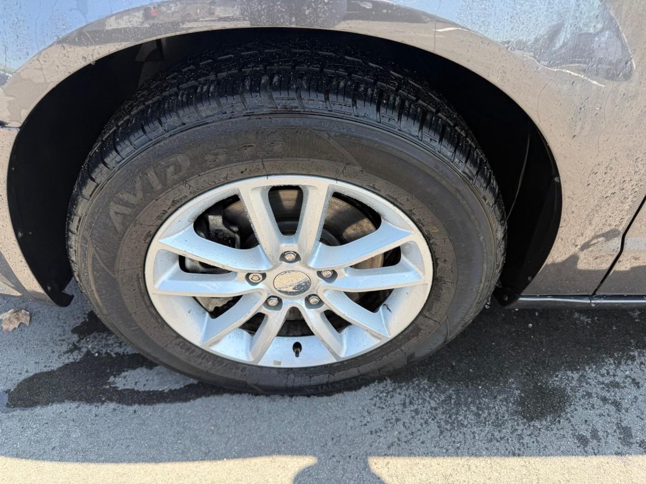 2018 Dodge Grand Caravan CVP/SXT Passenger Van Photo
