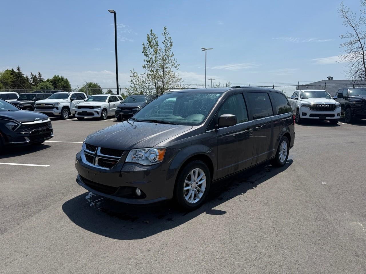 2018 Dodge Grand Caravan CVP/SXT Passenger Van Photo