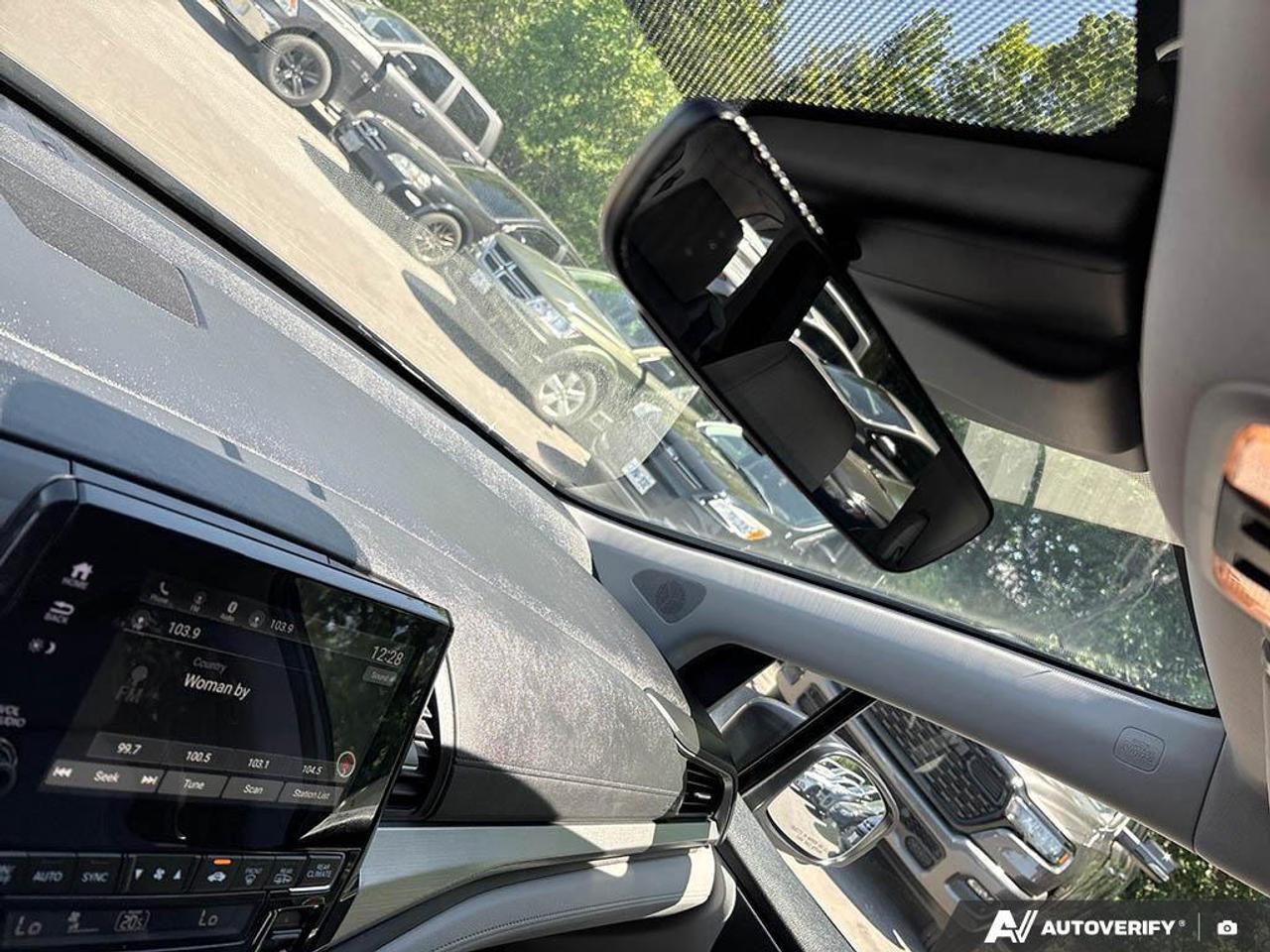 2018 Honda Odyssey  Photo
