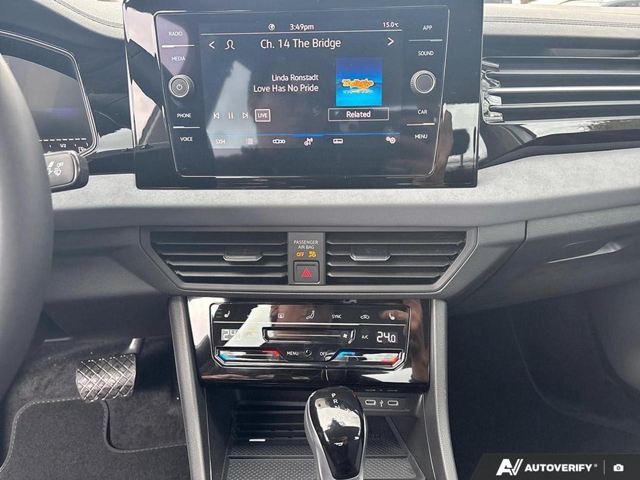 2025 Volkswagen Jetta Comfortline 4dr Sedan Photo
