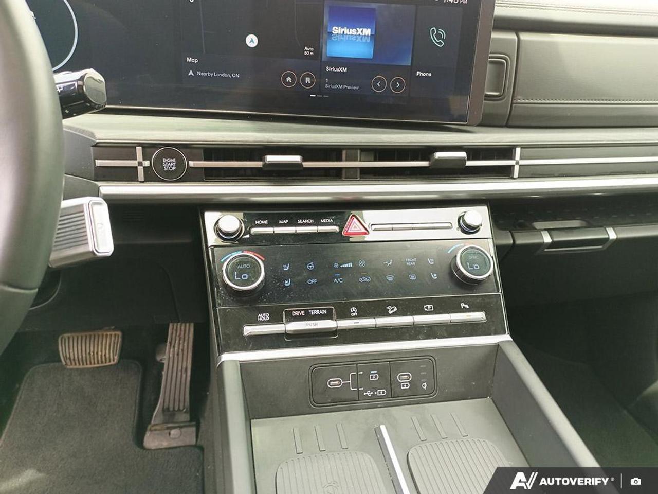 2024 Hyundai Santa Fe Luxury 4dr All-Wheel Drive Photo