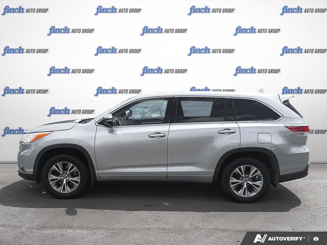 2016 Toyota Highlander LE 4dr All-wheel Drive Photo2
