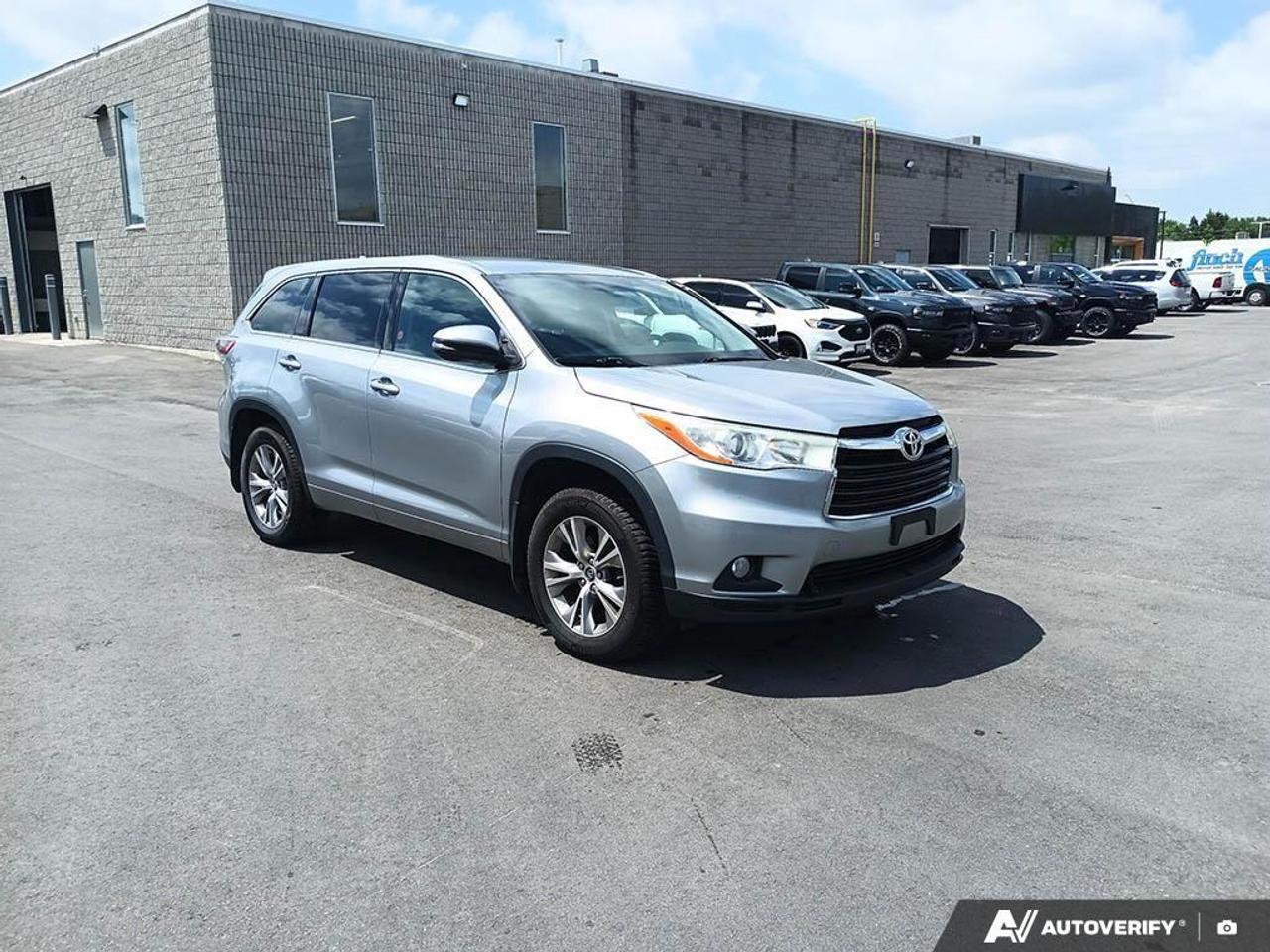2016 Toyota Highlander LE 4dr All-wheel Drive Photo
