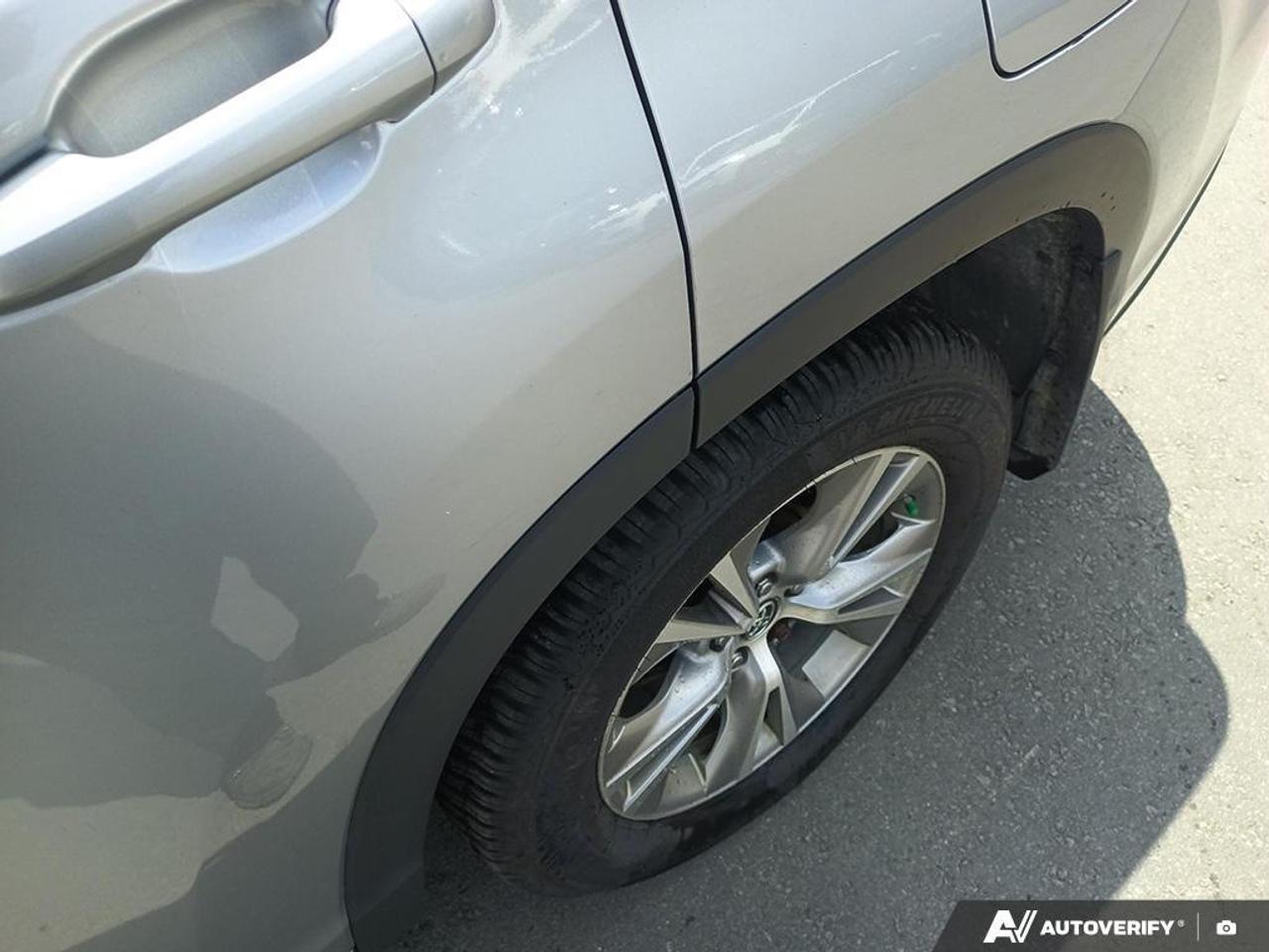 2016 Toyota Highlander LE 4dr All-wheel Drive Photo