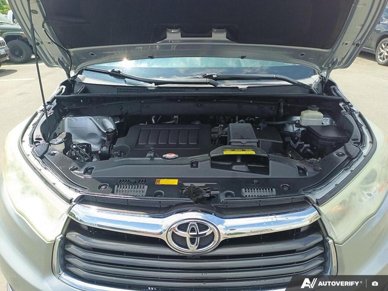 2016 Toyota Highlander LE 4dr All-wheel Drive Photo