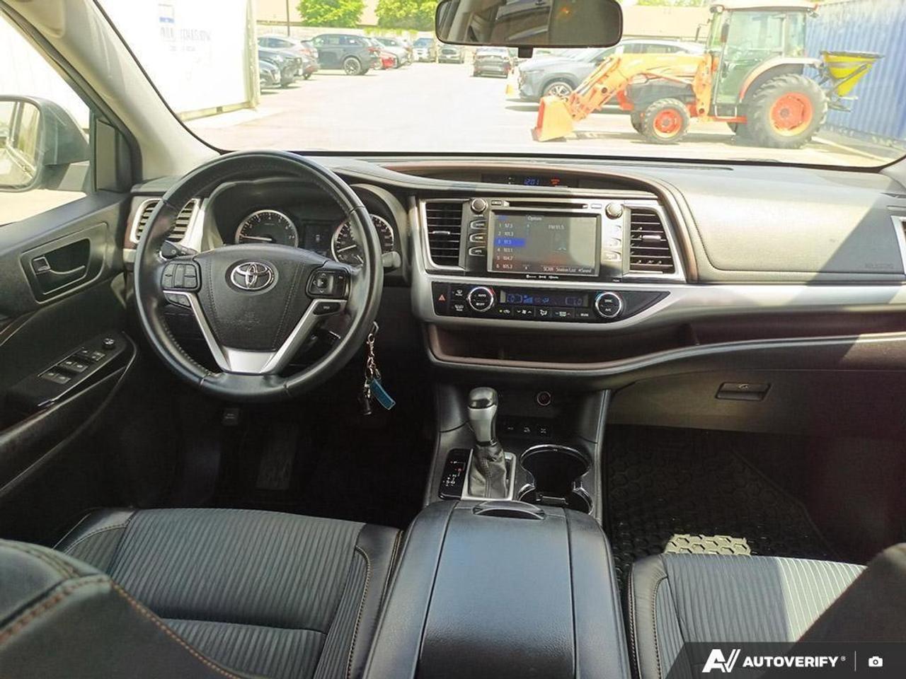 2016 Toyota Highlander LE 4dr All-wheel Drive Photo