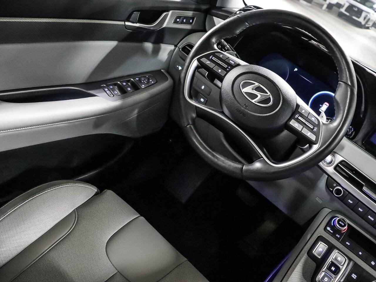 2024 Hyundai PALISADE Urban 7-Passenger AWD Photo
