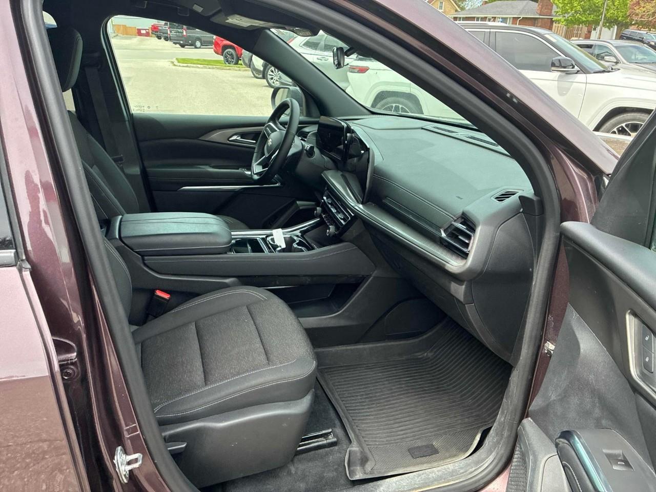 2024 Chevrolet Traverse LT 4dr All-Wheel Drive Photo