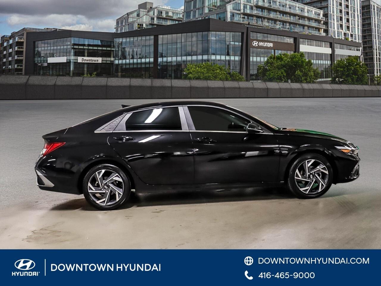 2025 Hyundai Elantra Luxury Photo