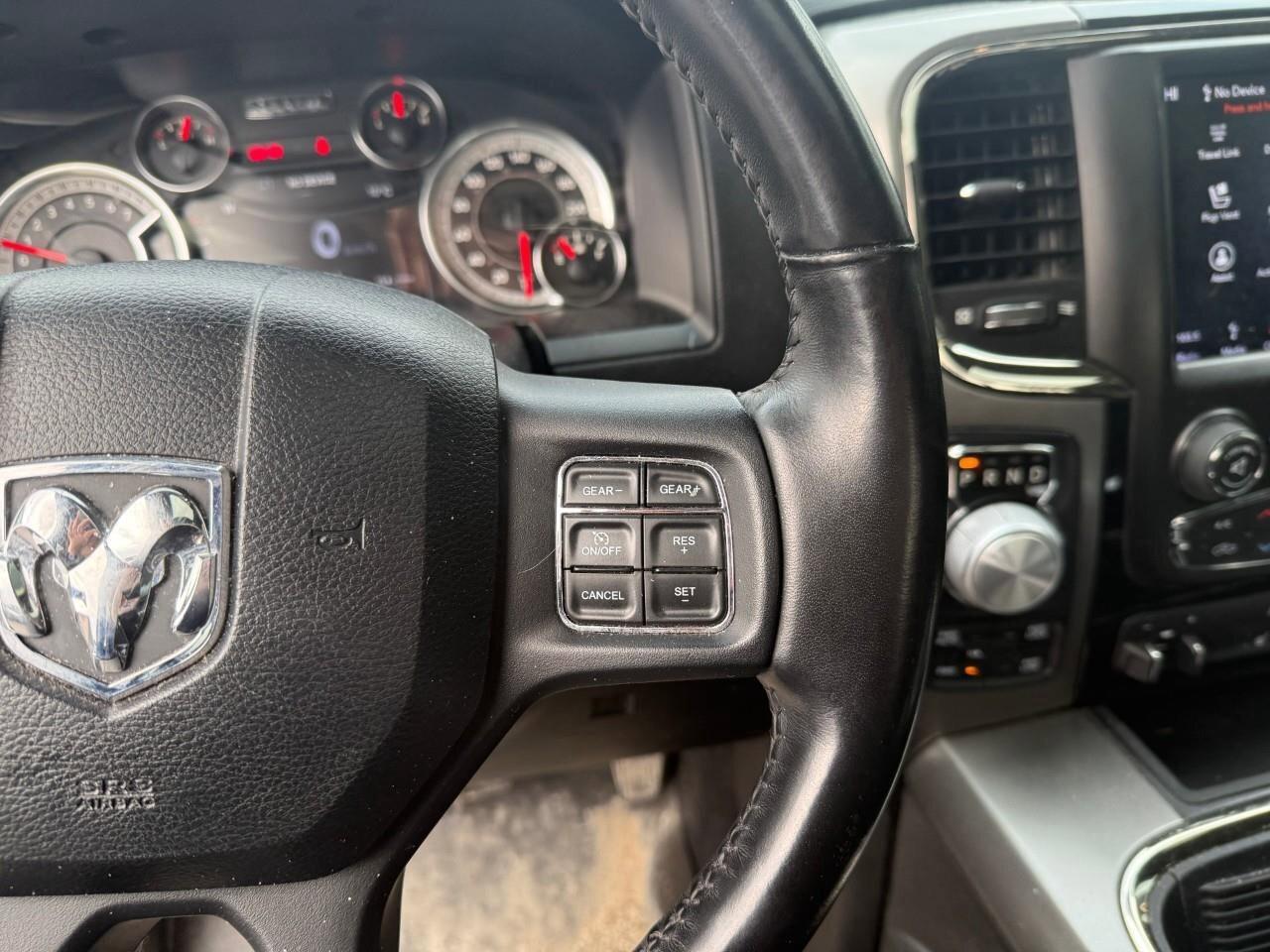 2016 RAM 1500  Photo
