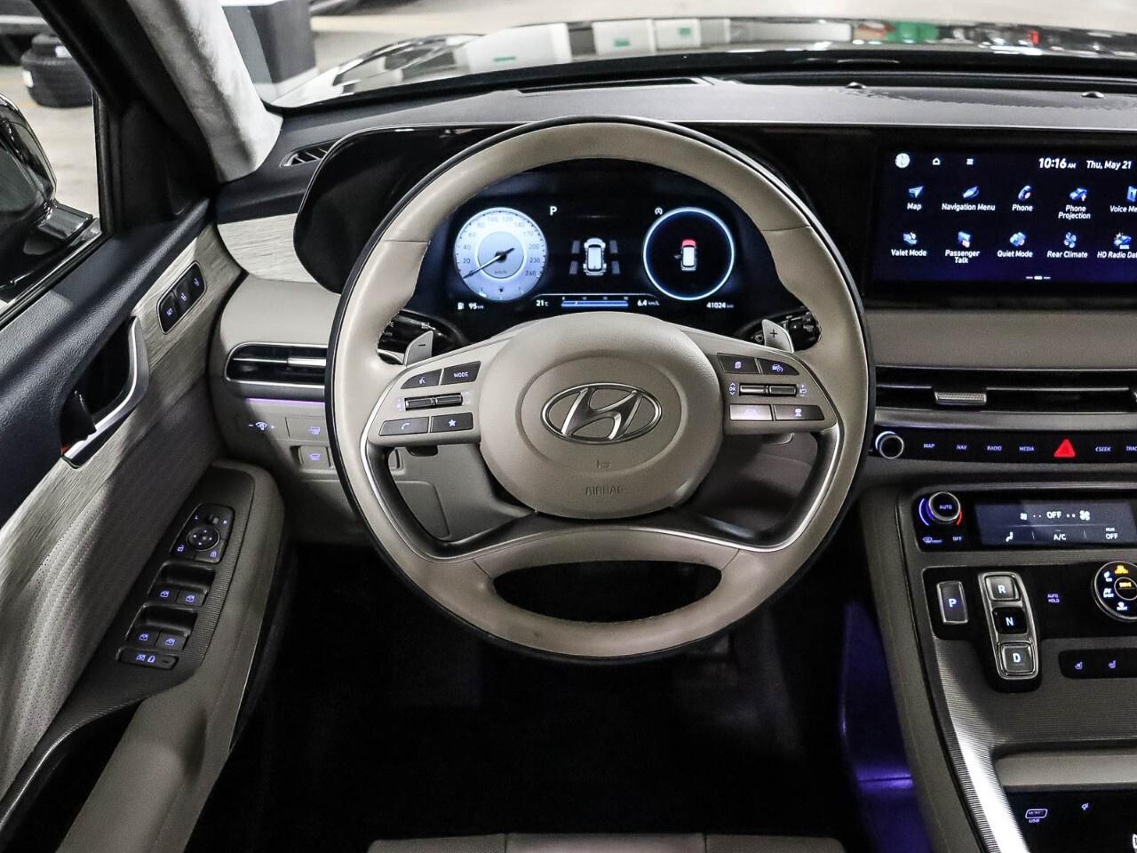 2024 Hyundai PALISADE Ultimate Calligraphy 7-Passenger AWD Photo