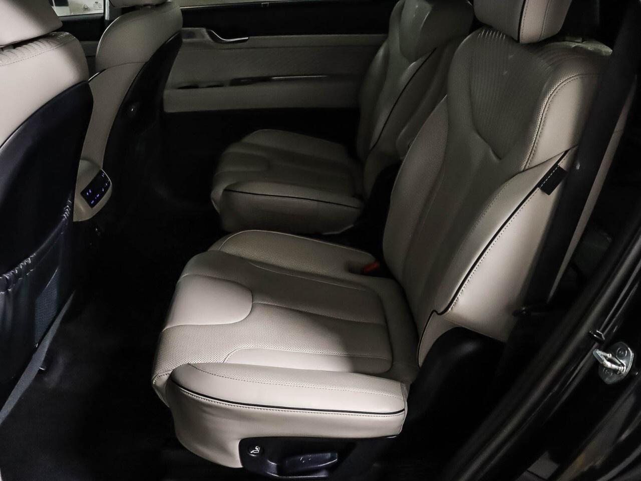 2024 Hyundai PALISADE Ultimate Calligraphy 7-Passenger AWD Photo