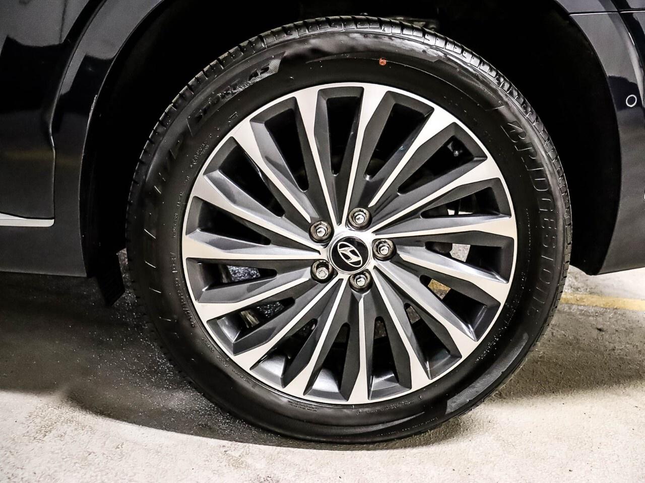 2024 Hyundai PALISADE Ultimate Calligraphy 7-Passenger AWD Photo