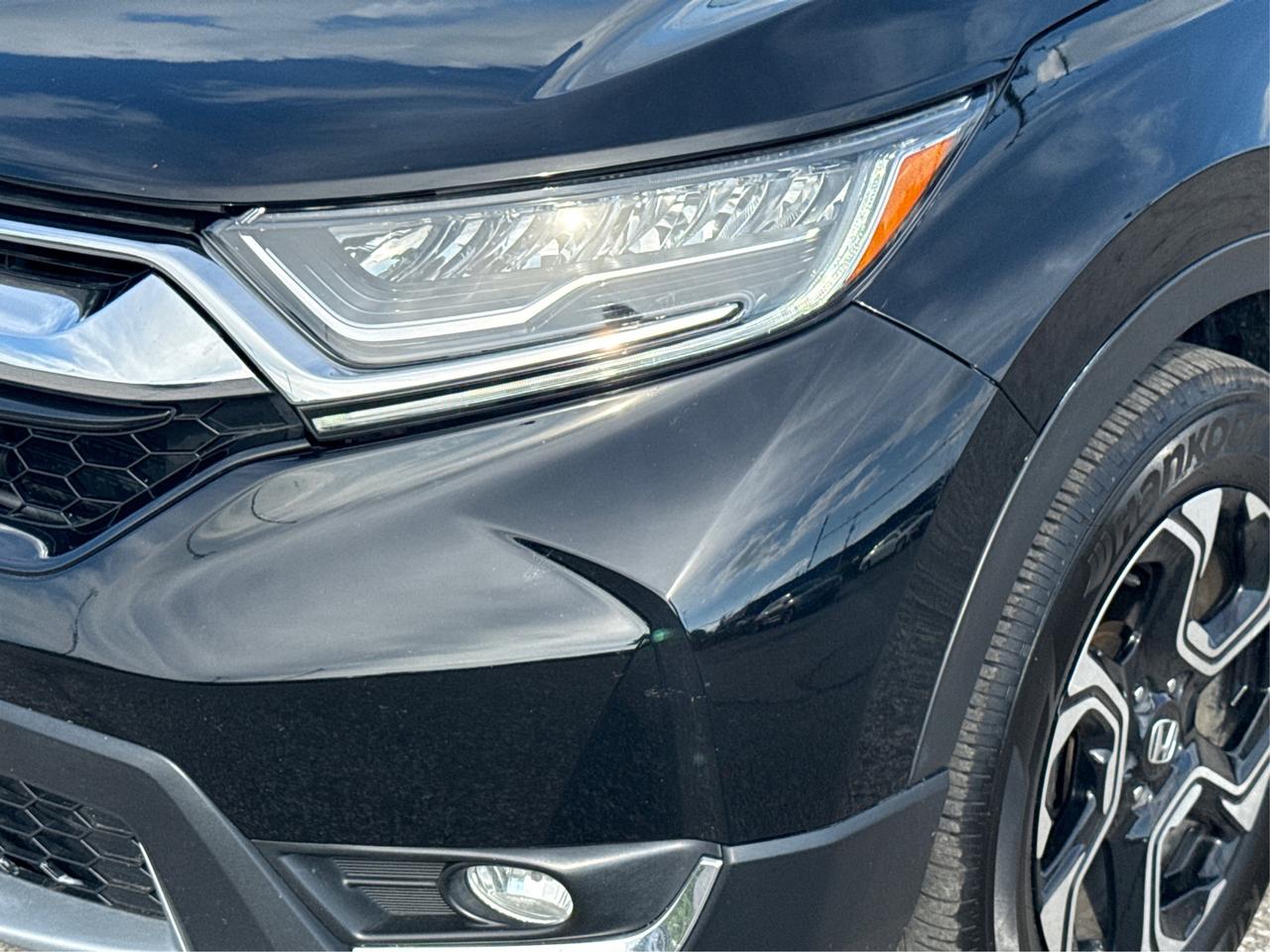 2018 Honda CR-V NAV LEATHER SUNROOF LOADED! WE FINANCE ALL CREDIT Photo