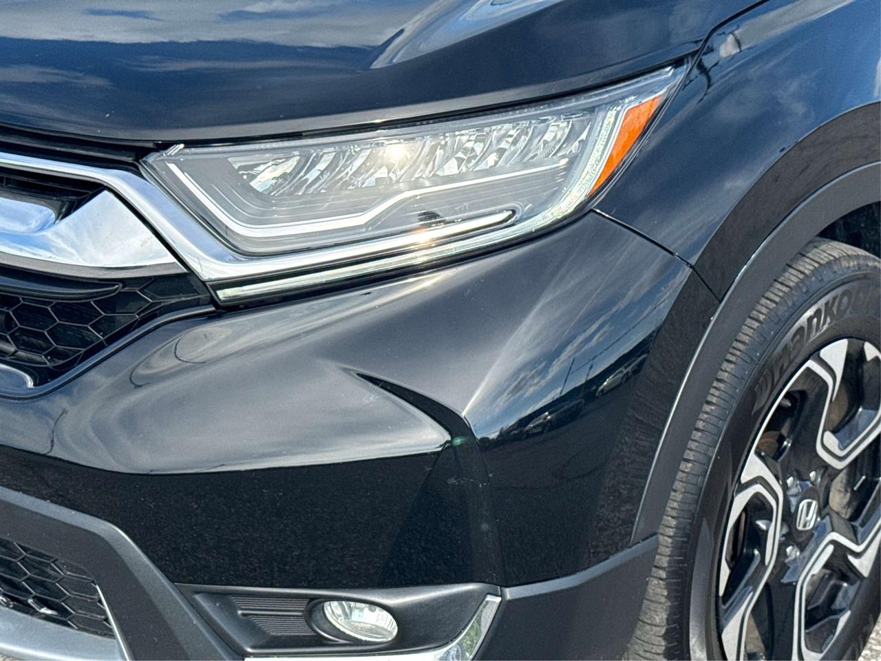 2018 Honda CR-V NAV LEATHER SUNROOF LOADED! WE FINANCE ALL CREDIT Photo
