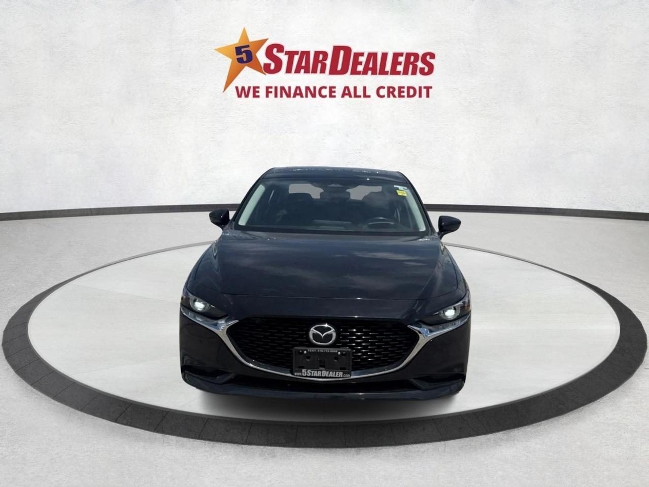 2024 Mazda MAZDA3 CERTIFIED EXTRA CLEAN  WE FINANCE ALL CREDIT Photo