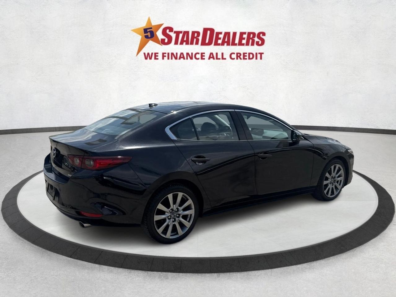 2024 Mazda MAZDA3 CERTIFIED EXTRA CLEAN  WE FINANCE ALL CREDIT Photo