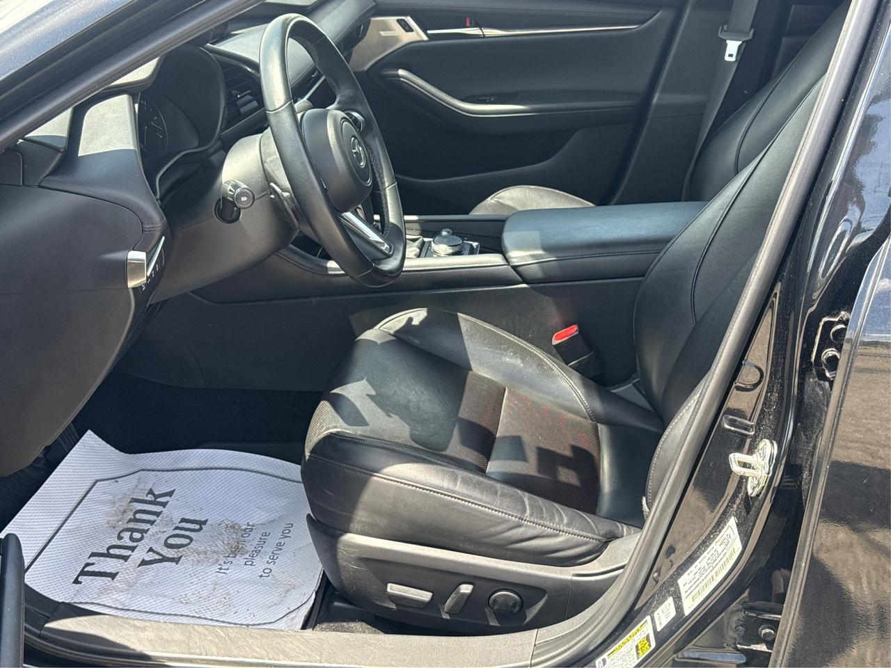2024 Mazda MAZDA3 CERTIFIED EXTRA CLEAN  WE FINANCE ALL CREDIT Photo
