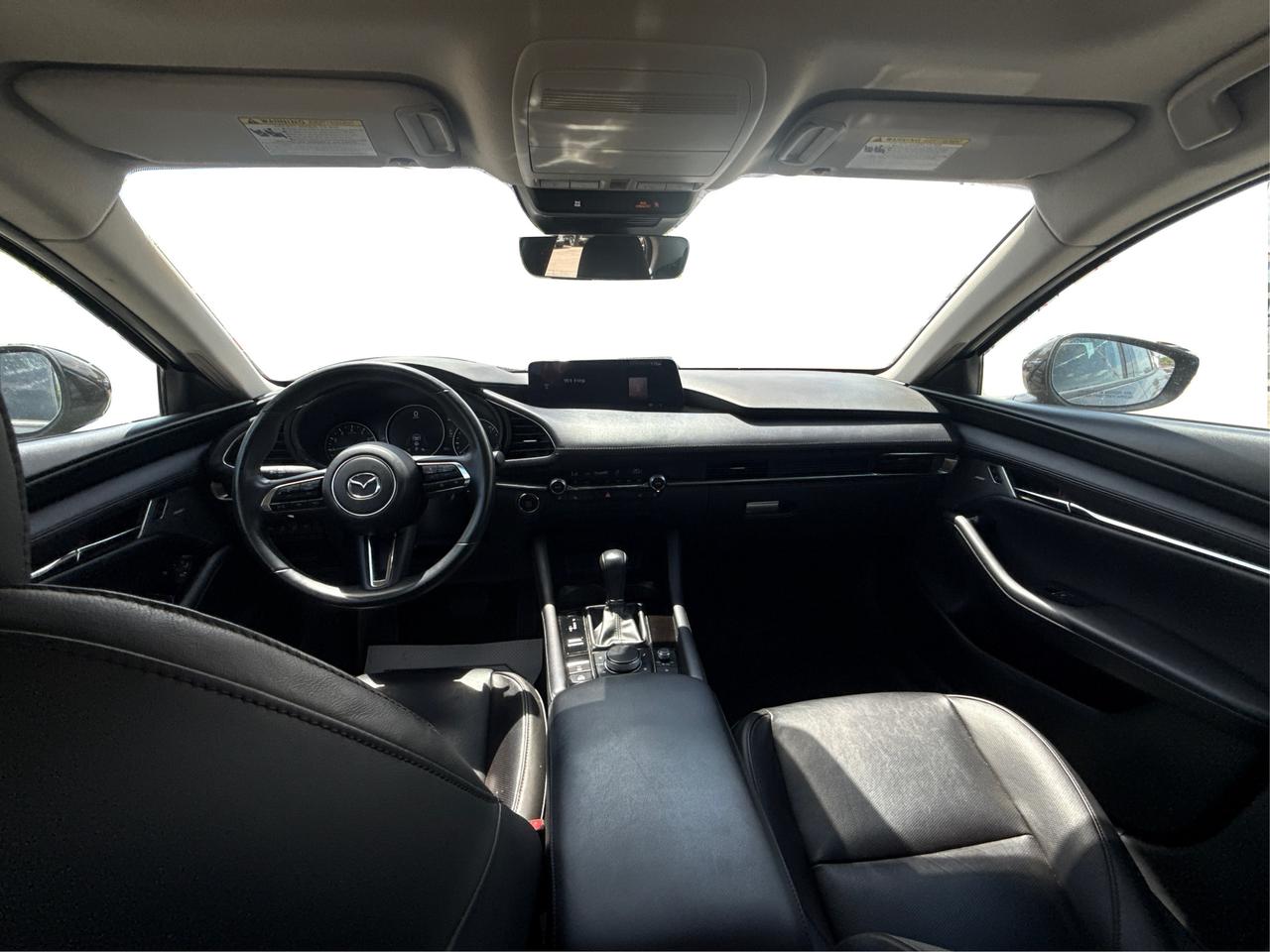 2024 Mazda MAZDA3 CERTIFIED EXTRA CLEAN  WE FINANCE ALL CREDIT Photo