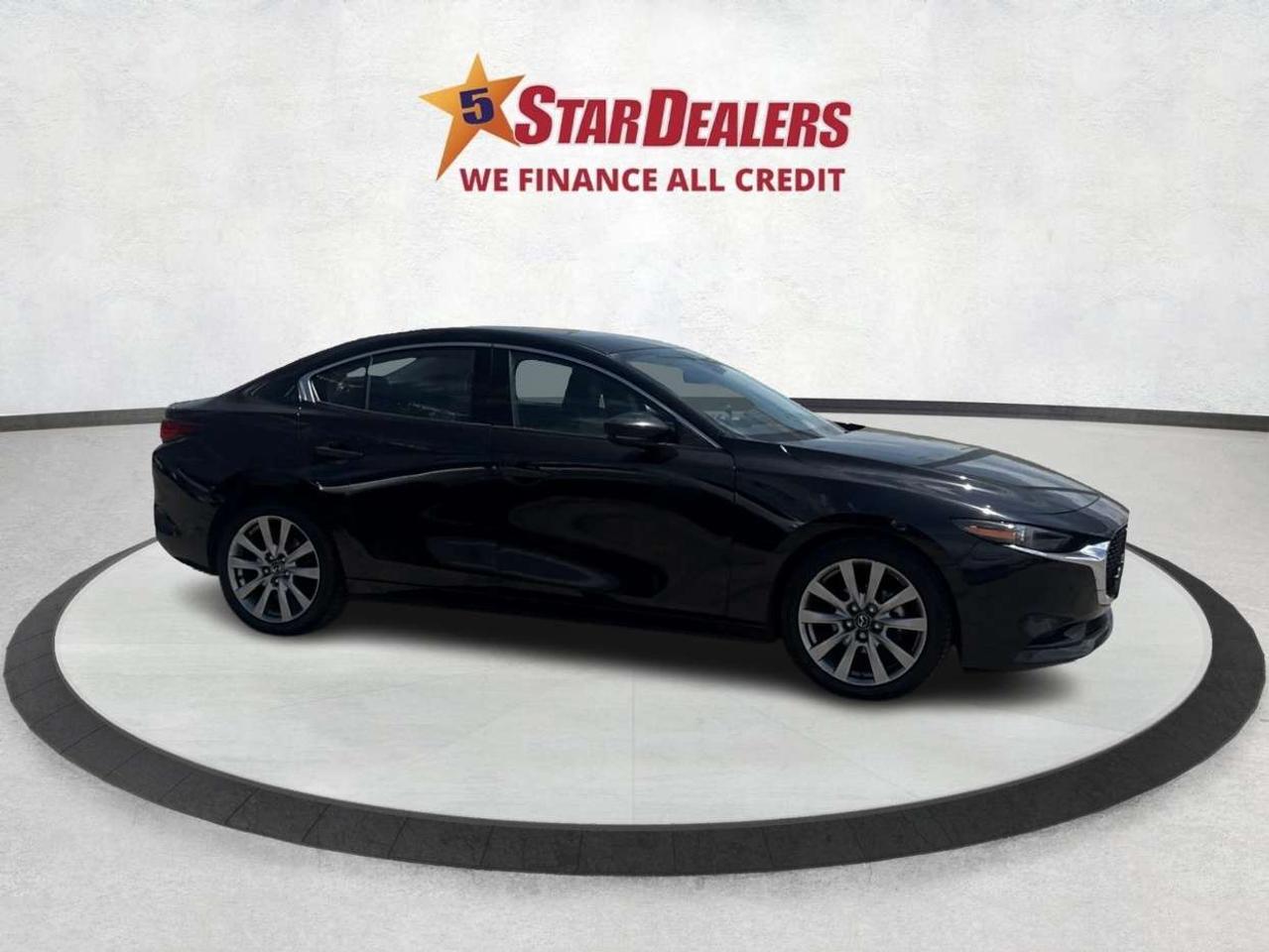 2024 Mazda MAZDA3 CERTIFIED EXTRA CLEAN  WE FINANCE ALL CREDIT Photo