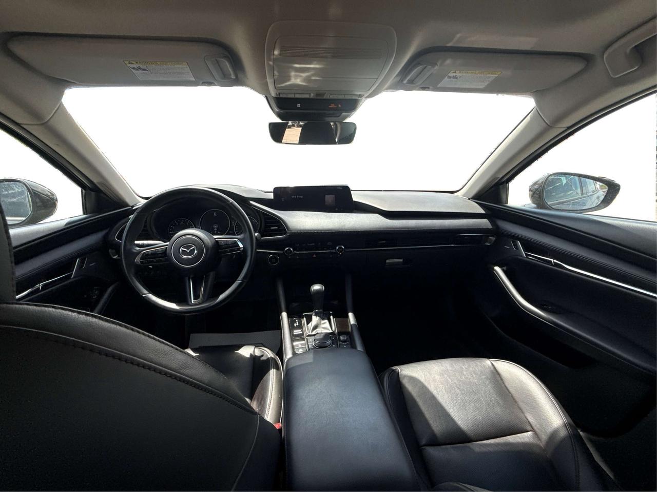 2024 Mazda MAZDA3 CERTIFIED EXTRA CLEAN  WE FINANCE ALL CREDIT Photo