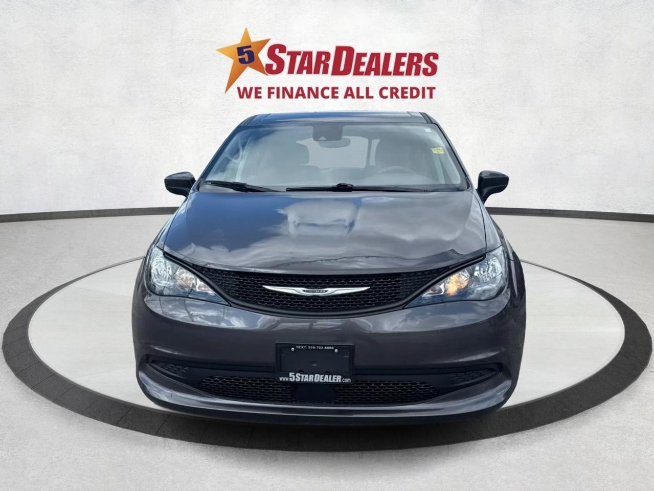 2023 Chrysler Grand Caravan CERTIFIED MINT  LOADED WE FINANCE ALL CREDIT Photo