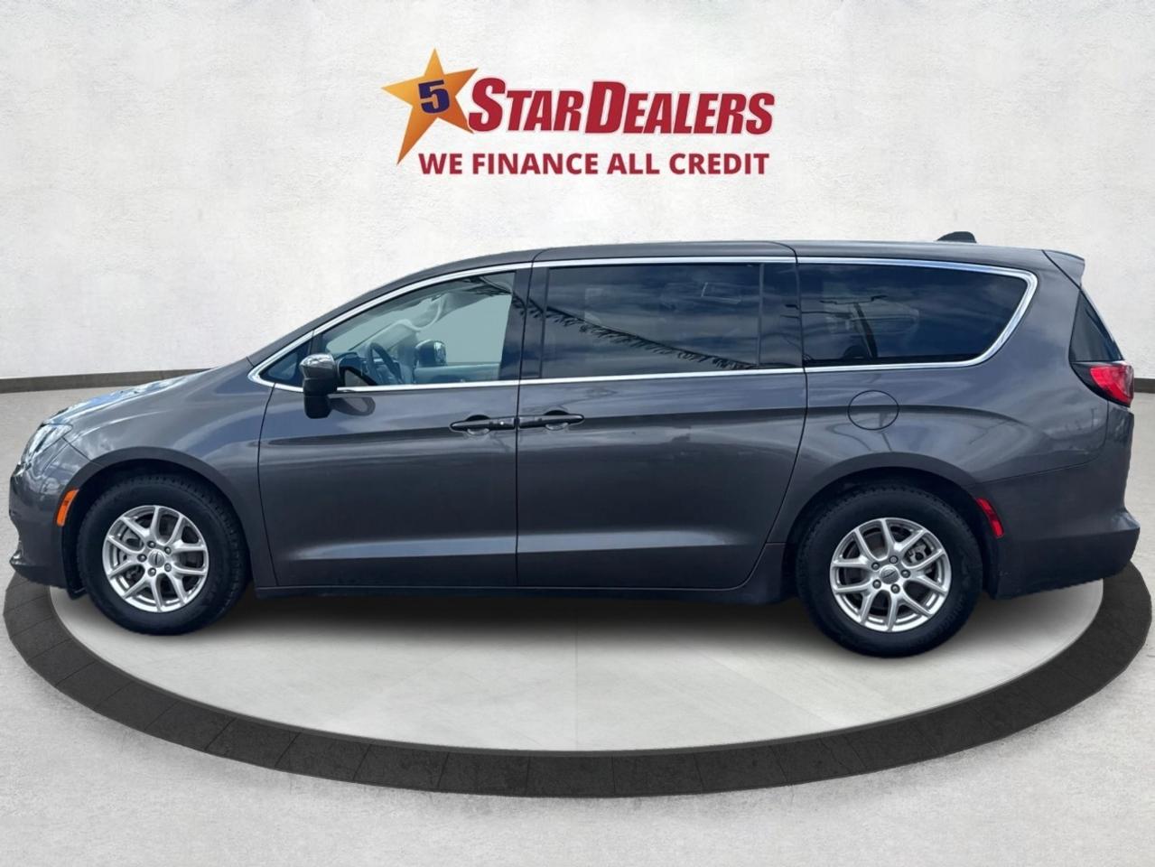 2023 Chrysler Grand Caravan CERTIFIED MINT  LOADED WE FINANCE ALL CREDIT Photo