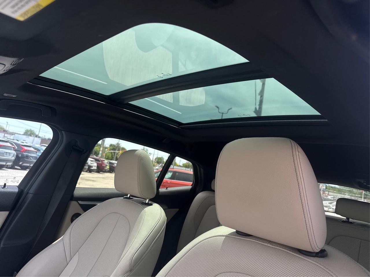 2018 BMW X2 AWD CRUISE REAR CAM LOADED WE FINANCE ALL CREDIT! Photo