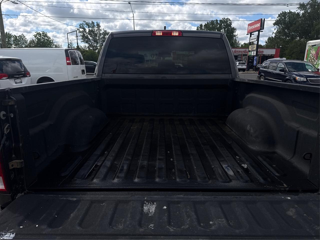2019 RAM 1500 Classic Express 4x4 Crew Cab 5'7  Bx WE FINANCE ALL CREDIT Photo