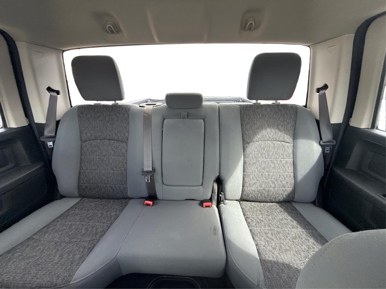 2019 RAM 1500 Classic Express 4x4 Crew Cab 5'7  Bx WE FINANCE ALL CREDIT Photo