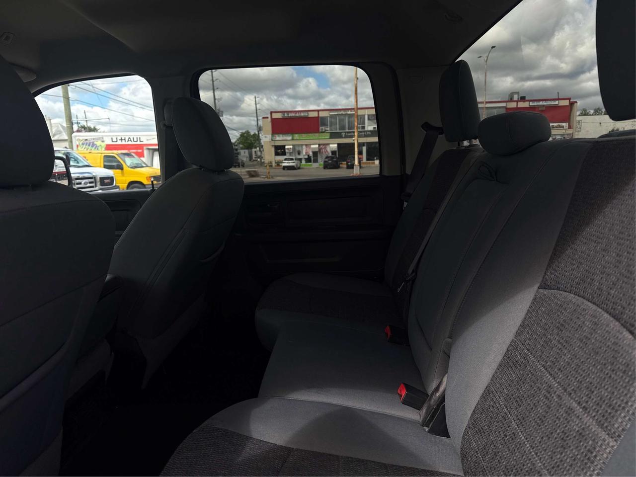 2019 RAM 1500 Express 4x4 Crew Cab 5'7  Bx WE FINANCE ALL CREDIT Photo