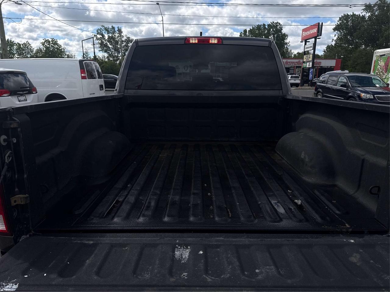 2019 RAM 1500 Express 4x4 Crew Cab 5'7  Bx WE FINANCE ALL CREDIT Photo
