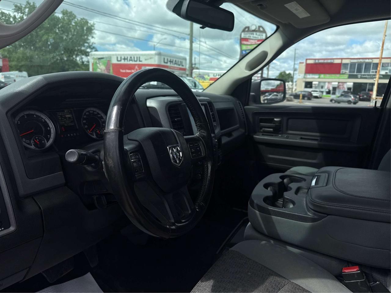 2019 RAM 1500 Express 4x4 Crew Cab 5'7  Bx WE FINANCE ALL CREDIT Photo