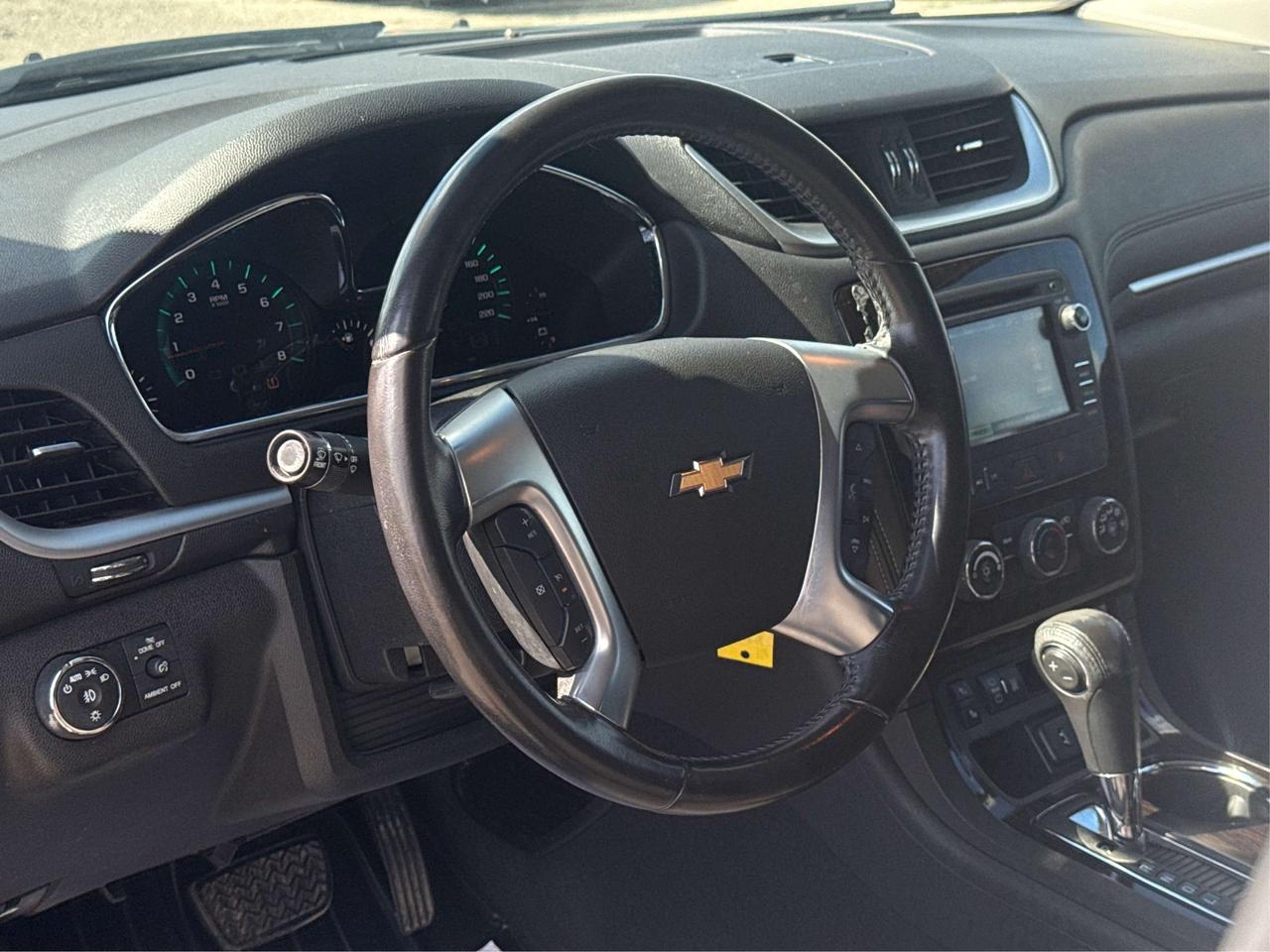 2016 Chevrolet Traverse CERTIFIED VERY CLEAN 7 PASS  WE FINANCE ALL CREDIT Photo