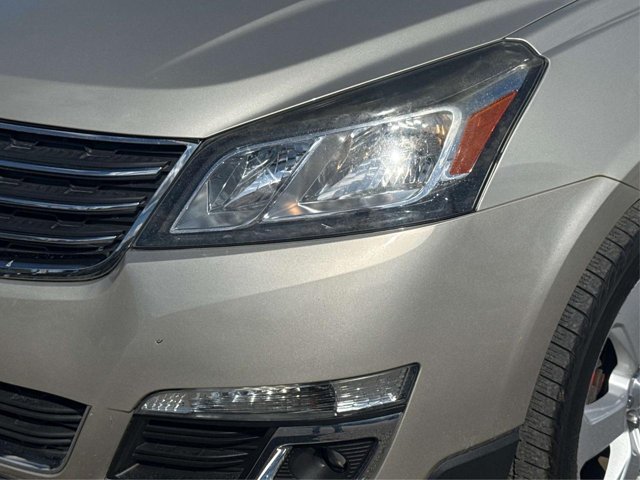 2016 Chevrolet Traverse CERTIFIED VERY CLEAN 7 PASS  WE FINANCE ALL CREDIT Photo