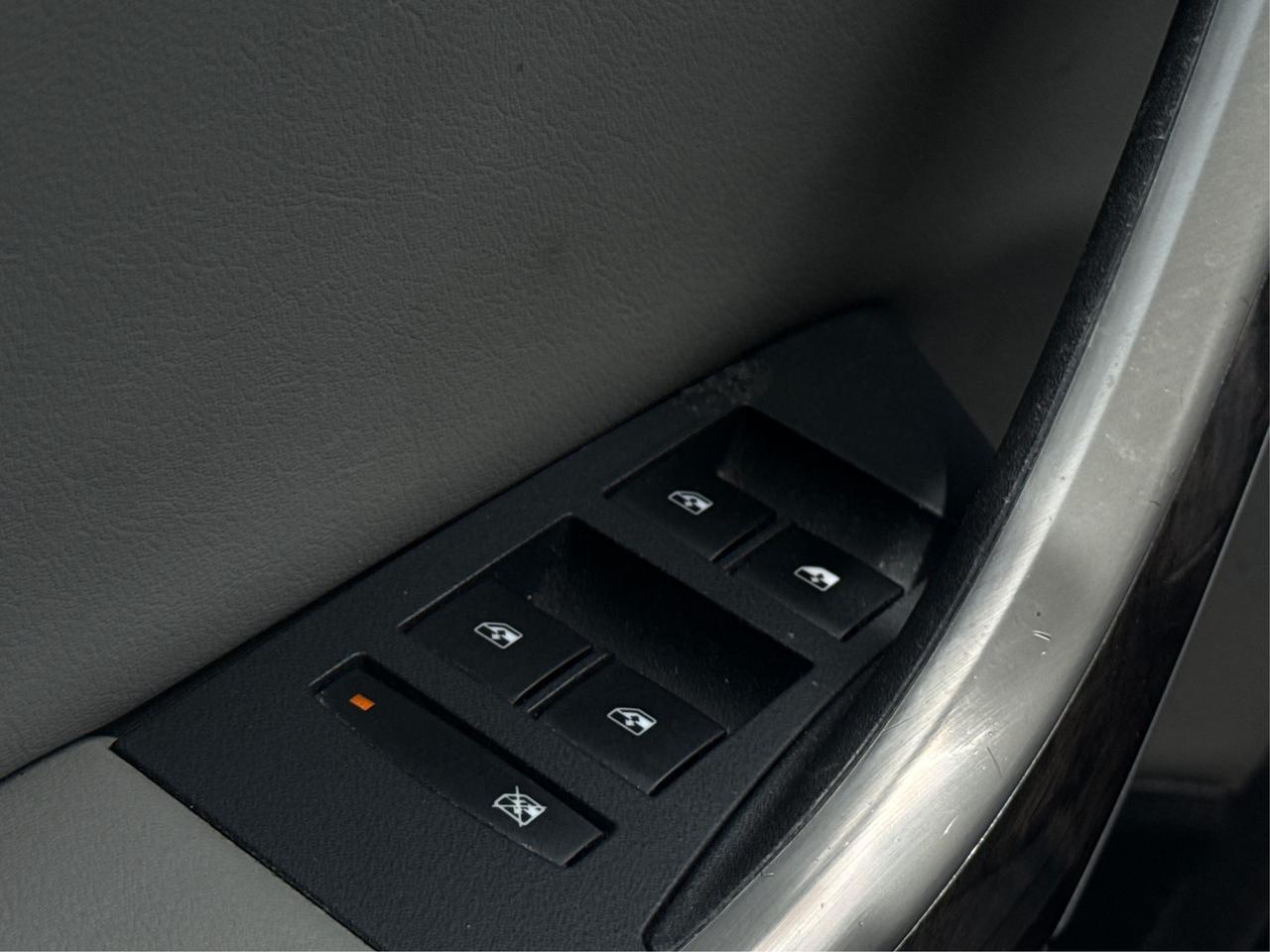 2015 Buick Verano LEATHER SUNROOF HEATED SEATS WE FINANCE ALL CREDIT Photo